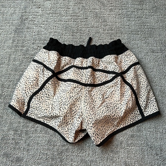 No tags - fits like a small - Picture 2 of 2